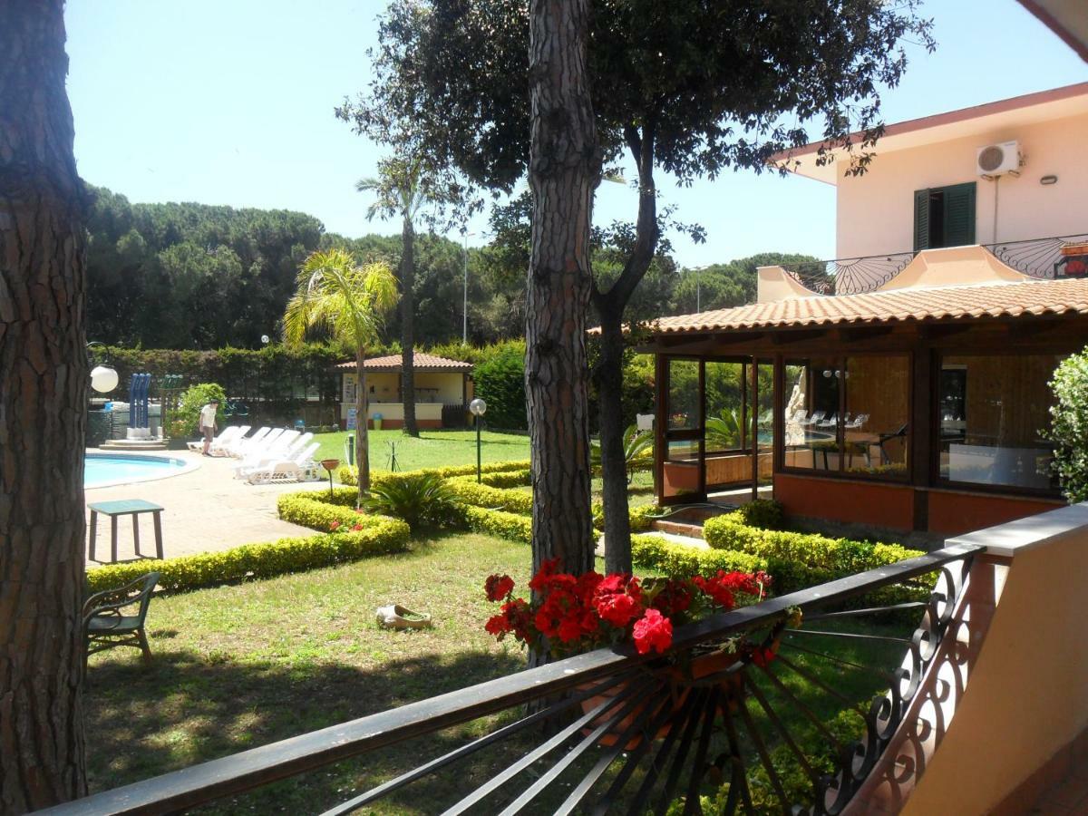 Thaire Resort Кастель Вольтурно Экстерьер фото