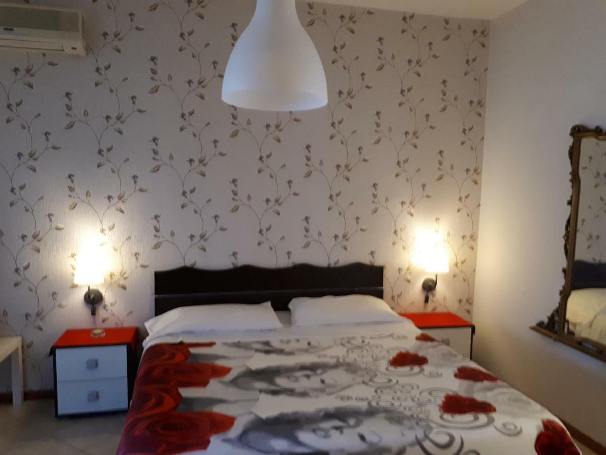 Thaire Resort Кастель Вольтурно Экстерьер фото