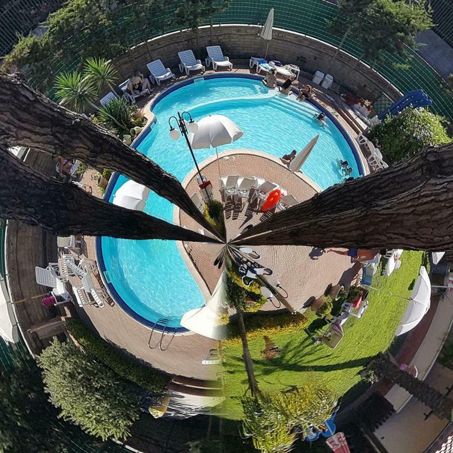 Thaire Resort Кастель Вольтурно Экстерьер фото